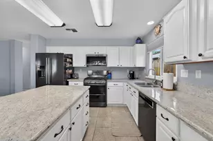 5641 Harvest Rd, Rocklin, CA 95765 - Photo 13