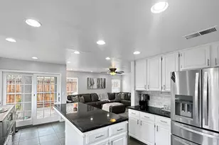10425 Big Horn Ct, Stockton, CA 95209 - Photo 17