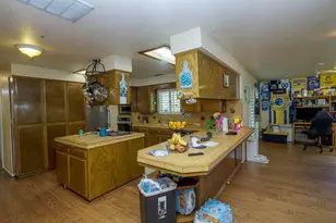 11716 Amsterdam Rd, Winton, CA 95388 - Photo 13