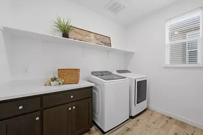 3938 Firestar Way, Sacramento, CA 95834 - Photo 25