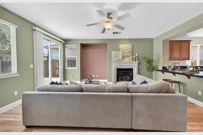 10387 Jillson Way, Elk Grove, CA 95757 - Photo 17
