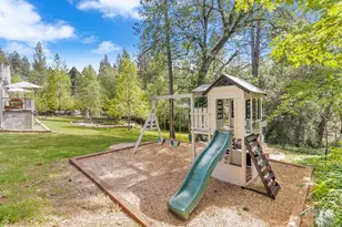 12071 Alta Sierra Dr, Grass Valley, CA 95949 - Photo 43