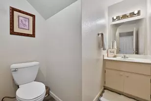 3813 Pasadena Ave, Sacramento, CA 95821 - Photo 27