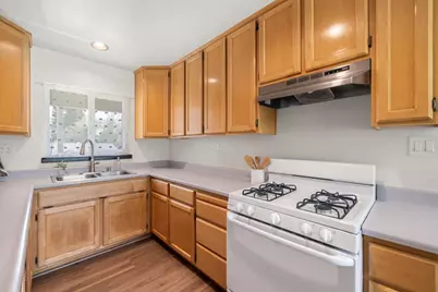8717 Jonnie Way, Fair Oaks, CA 95628 - Photo 13