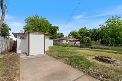 3927 Haywood Street, Sacramento, CA 95838 - Photo 25