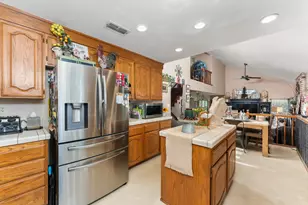 5610 Sickle Ct, Elk Grove, CA 95758 - Photo 13