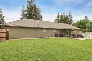 12963 Springtime Ln, Galt, CA 95632 - Photo 39