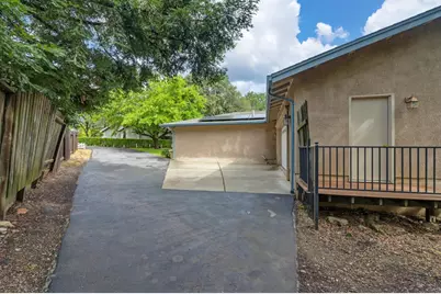 2230 Wildberry Lane, Auburn, CA 95603 - Photo 11