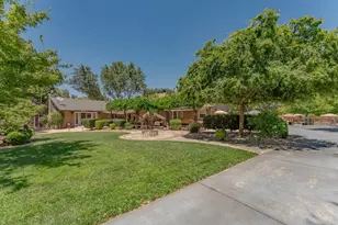 5770 Hoffman Ln, Fair Oaks, CA 95628 - Photo 17