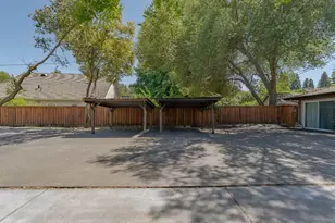 5770 Hoffman Ln, Fair Oaks, CA 95628 - Photo 39