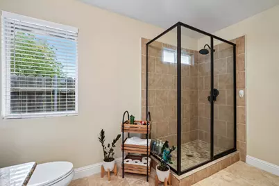 6431 Fuego Way, Elk Grove, CA 95758 - Photo 31
