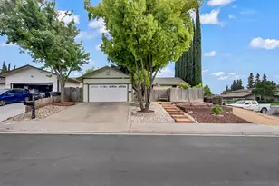 1213 E A St, Oakdale, CA 95361 - Photo 3