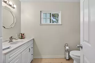 9732 Nantucket Dr, Stockton, CA 95209 - Photo 27