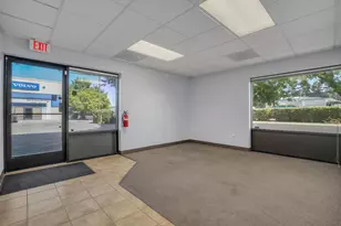 1275 Venture Ln, Turlock, CA 95380 - Photo 7