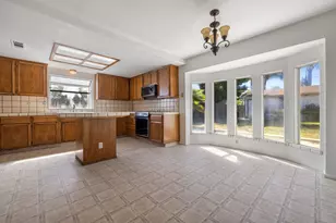 1050 W Tuolumne Rd, Turlock, CA 95382 - Photo 11