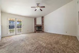 1050 W Tuolumne Rd, Turlock, CA 95382 - Photo 5