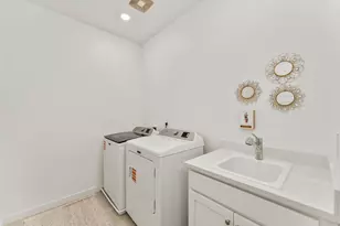 1100 Rio Del Oro Wy, Olivehurst, CA 95961 - Photo 23