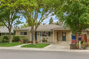 134 E Washington St, Ripon, CA 95366 - Photo 3