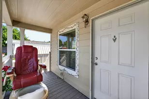 Capital Circle, Sacramento, CA 95828 - Photo 9