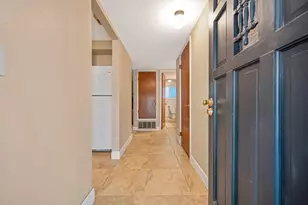 7400 Saybrook Dr, Citrus Heights, CA 95621 - Photo 5
