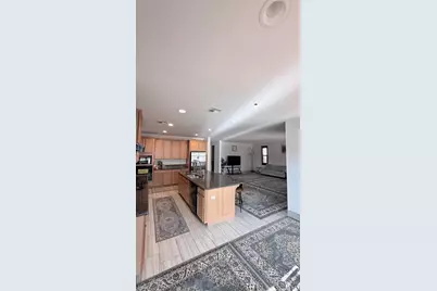 10005 W Atrio Circle, Elk Grove, CA 95757 - Photo 9