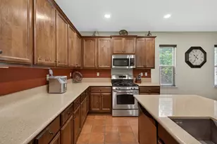 9808 Kugler Way, Elk Grove, CA 95757 - Photo 25