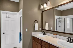 9808 Kugler Way, Elk Grove, CA 95757 - Photo 43