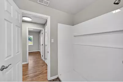 5015 Fruitridge Road, Sacramento, CA 95820 - Photo 15