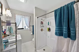 5015 Fruitridge Rd, Sacramento, CA 95820 - Photo 39