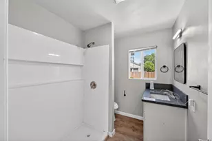 5015 Fruitridge Rd, Sacramento, CA 95820 - Photo 13