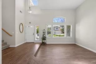 1064 Caragh St, Roseville, CA 95747 - Photo 3