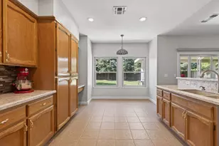 1064 Caragh St, Roseville, CA 95747 - Photo 7