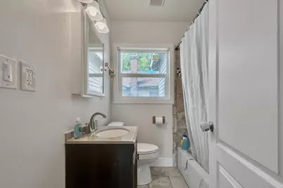 425 Burkett Avenue, Stockton, CA 95205 - Photo 19