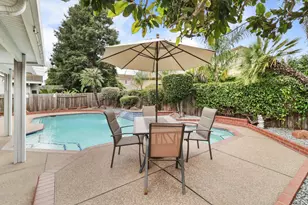 8824 Metalmark Ct, Elk Grove, CA 95624 - Photo 51