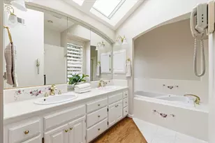 875 Shore Breeze Dr, Sacramento, CA 95831 - Photo 23