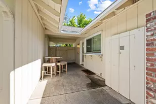 649 Morris Way, Sacramento, CA 95864 - Photo 37