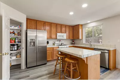 2380 Winterrush Lane, Lincoln, CA 95648 - Photo 9