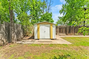 121 Carmel Ave, Roseville, CA 95678 - Photo 35
