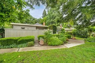 818 Commons Dr, Sacramento, CA 95825 - Photo 3