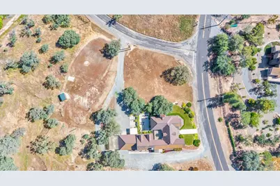 5699 Arbolada Drive, La Grange, CA 95329 - Photo 11