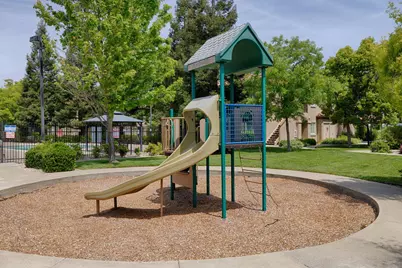 4200 E Commerce Way #2414, Sacramento, CA 95834 - Photo 25
