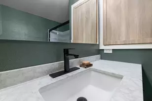 4200 E Commerce Way, Sacramento, CA 95834 - Photo 9