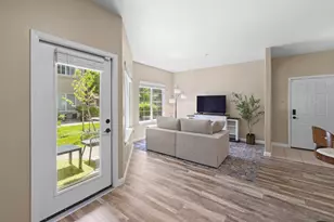4200 E Commerce Way, Sacramento, CA 95834 - Photo 5
