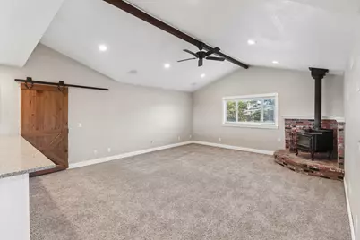 1404 Butterfly Lane, Olivehurst, CA 95961 - Photo 7