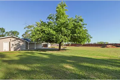 1404 Butterfly Lane, Olivehurst, CA 95961 - Photo 39