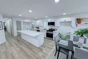 Topanga Ln, Sacramento, CA 95842 - Photo 11