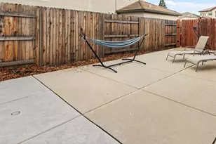 201 Pepper Tree Ct, Roseville, CA 95747 - Photo 13