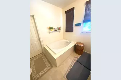 1220 E Springer Drive, Turlock, CA 95382 - Photo 11
