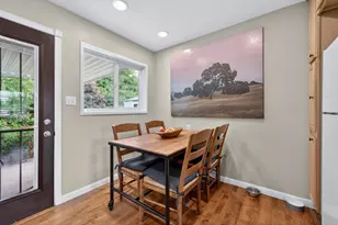 3832 Henderson Way, Carmichael, CA 95608 - Photo 17