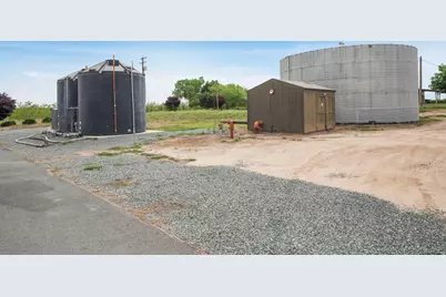 11989 N Clements Road, Linden, CA 95236 - Photo 17